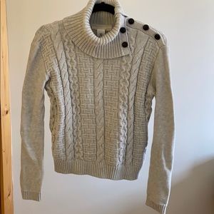 H&M grey sweater